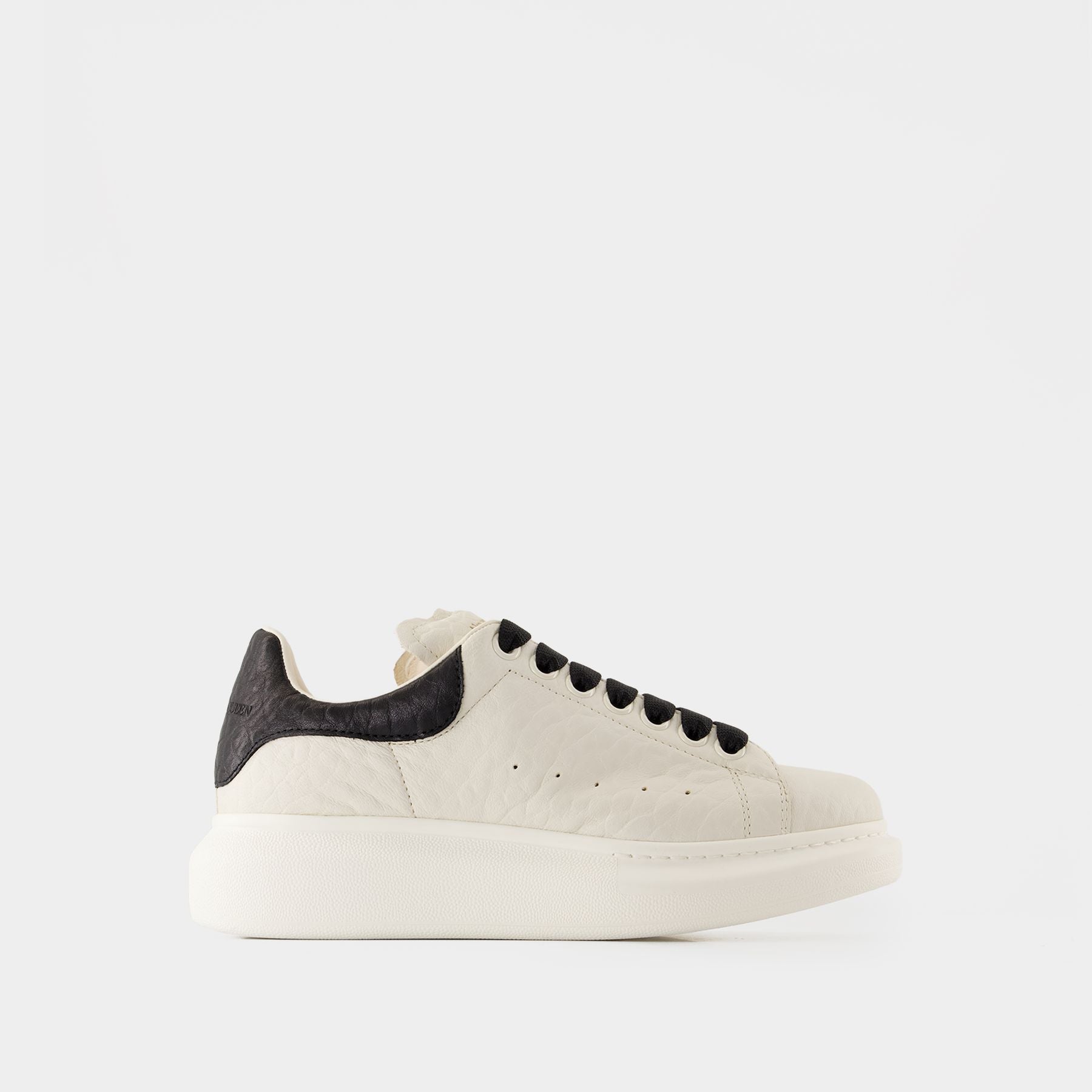 Sneakers Oversized - Alexander McQueen - Leather - White