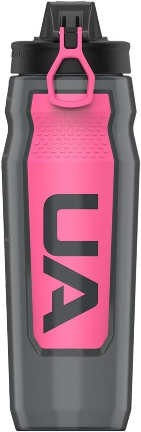 Under Armour 32oz Playmaker Squeeze Water Bottle | Squeeze