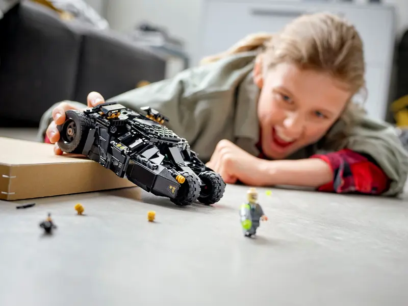 ® DC Batman™ Batmobile™ Tumbler: Scarecrow™ Showdown